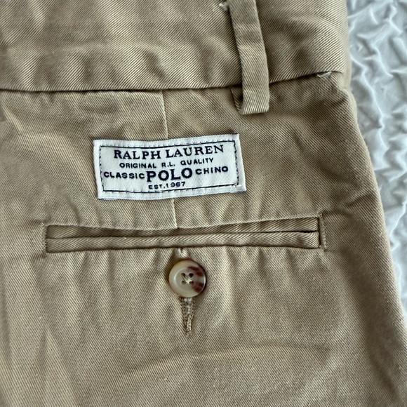 Polo by Ralph Lauren Tan Flat Front Casual Shorts, youth size 8 - Picture 4 of 5
